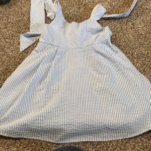 Beautiful spring dress!